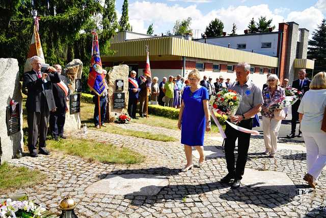 Uczcili pamięć ofiar ludobójstwa na obywatelach II RP [FOTO]