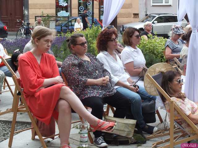 Góry Literatury w Świdnicy. Joanna Lamparska o skarbach i pałacach, Wojciech Tochman o zabójstwie sprzed niemal trzydziestu lat