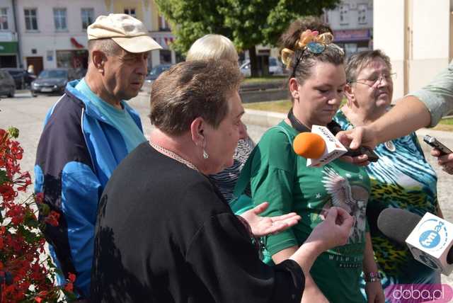 Radykalne decyzje burmistrza Ozgi. Trwa spór między włodarzem a radnymi opozycji w Świebodzicach [WIDEO, FOTO]