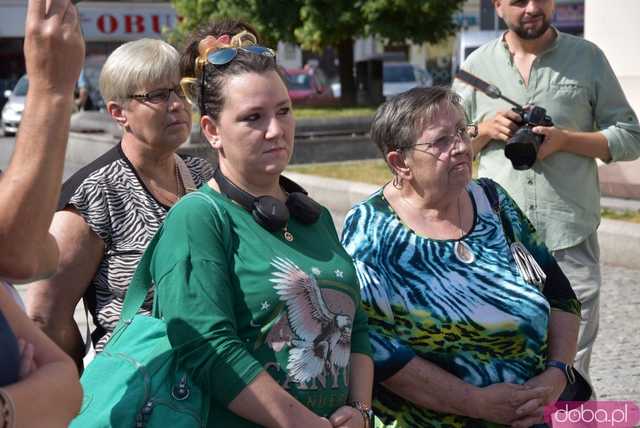 Radykalne decyzje burmistrza Ozgi. Trwa spór między włodarzem a radnymi opozycji w Świebodzicach [WIDEO, FOTO]