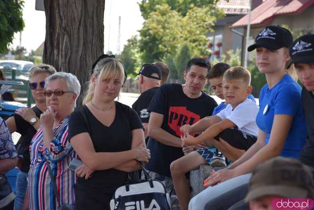 [WIDEO, FOTO] Miłośnicy motoryzacji spotkali się w Żarowie po raz ósmy