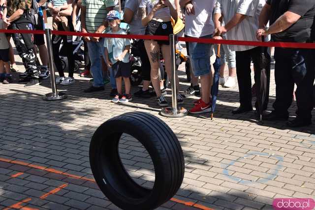 [WIDEO, FOTO] Miłośnicy motoryzacji spotkali się w Żarowie po raz ósmy