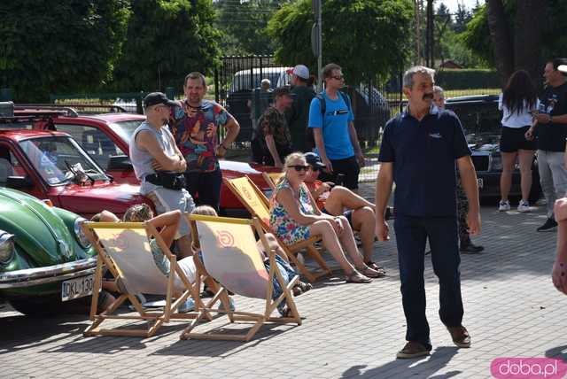 [WIDEO, FOTO] Miłośnicy motoryzacji spotkali się w Żarowie po raz ósmy