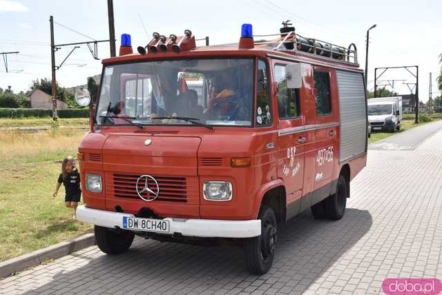 [WIDEO, FOTO] Miłośnicy motoryzacji spotkali się w Żarowie po raz ósmy