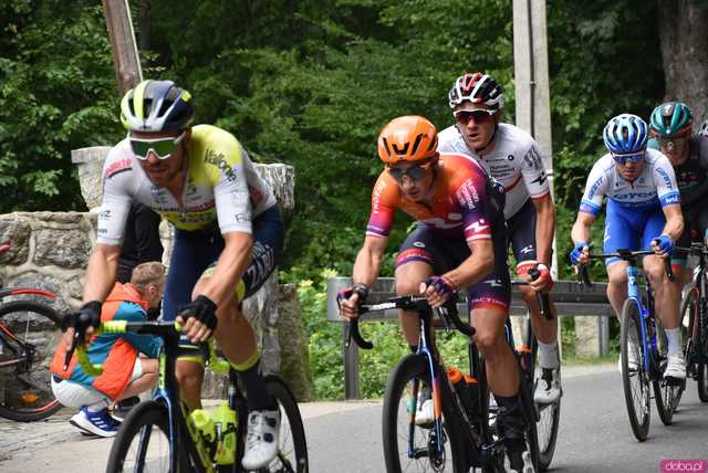 Peleton Tour de Pologne przejechał przez powiat świdnicki i okolice [FOTO]