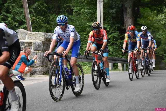 Peleton Tour de Pologne przejechał przez powiat świdnicki i okolice [FOTO]