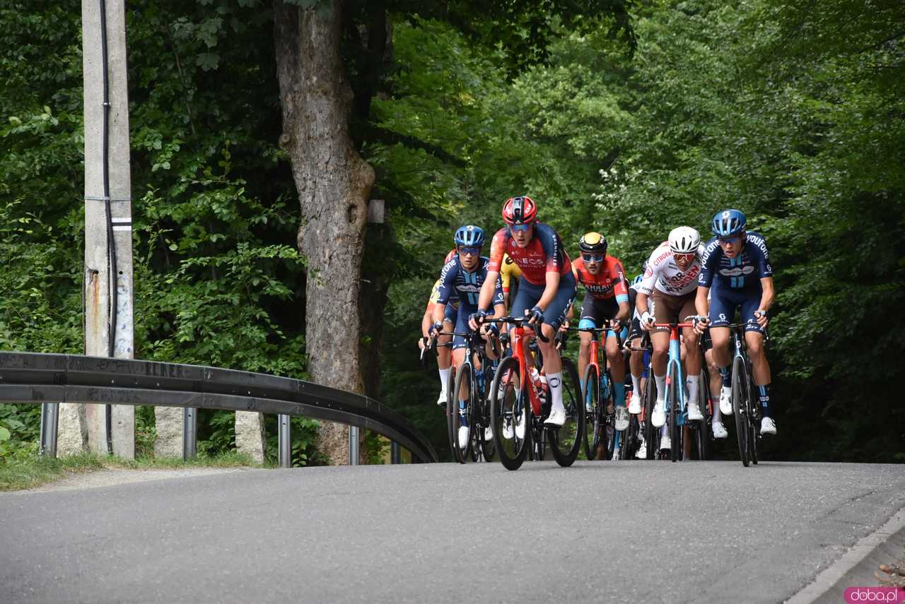 Peleton Tour de Pologne przejechał przez powiat świdnicki i okolice [FOTO]