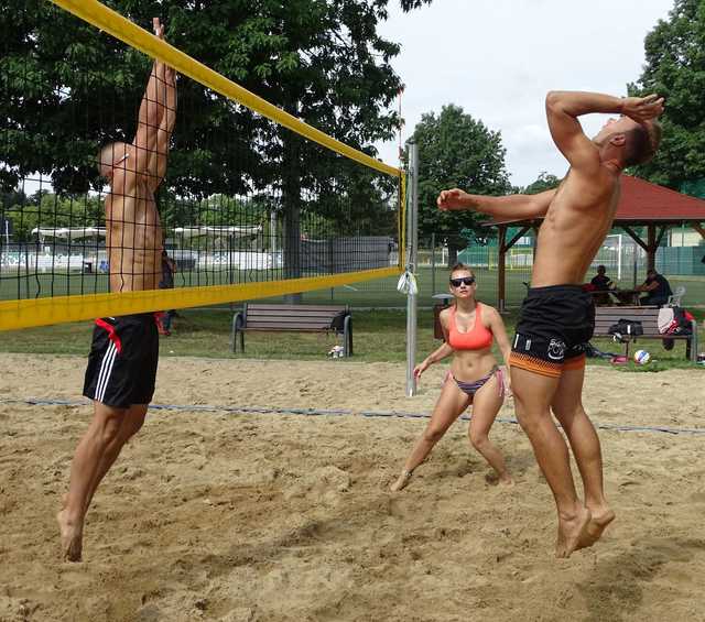 2. Otwarty turniej siatkówki plażowej za nami [FOTO]