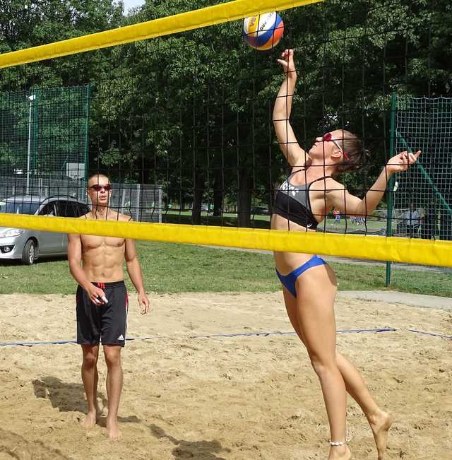 2. Otwarty turniej siatkówki plażowej za nami [FOTO]