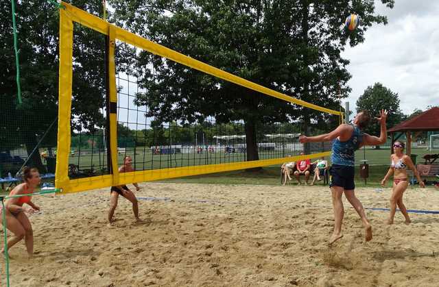 2. Otwarty turniej siatkówki plażowej za nami [FOTO]