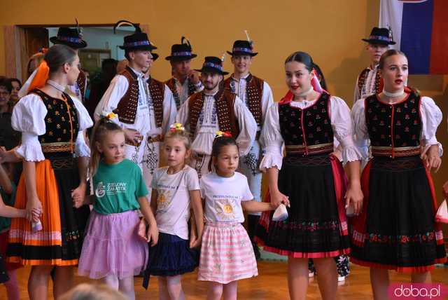 [DUŻO ZDJĘĆ] Poranne występy w Strzegomiu. Ruszyła 31. edycja Międzynarodowego Festiwalu Folkloru 