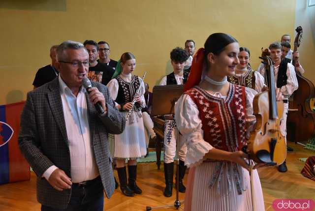 [DUŻO ZDJĘĆ] Poranne występy w Strzegomiu. Ruszyła 31. edycja Międzynarodowego Festiwalu Folkloru 