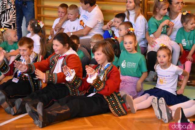 [DUŻO ZDJĘĆ] Poranne występy w Strzegomiu. Ruszyła 31. edycja Międzynarodowego Festiwalu Folkloru 