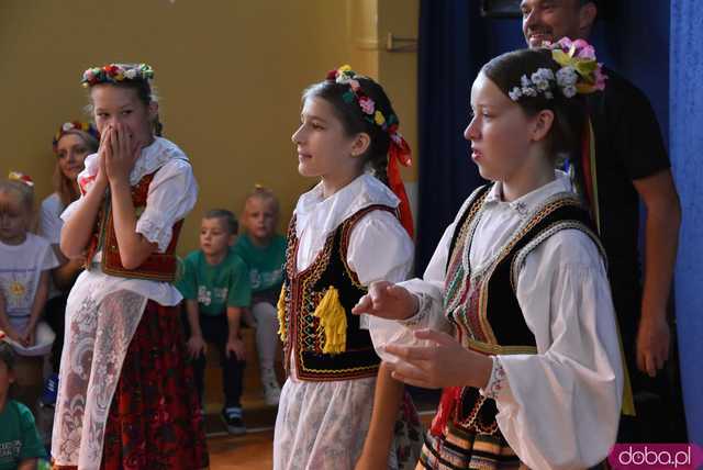 [DUŻO ZDJĘĆ] Poranne występy w Strzegomiu. Ruszyła 31. edycja Międzynarodowego Festiwalu Folkloru 