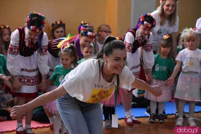 [DUŻO ZDJĘĆ] Poranne występy w Strzegomiu. Ruszyła 31. edycja Międzynarodowego Festiwalu Folkloru 