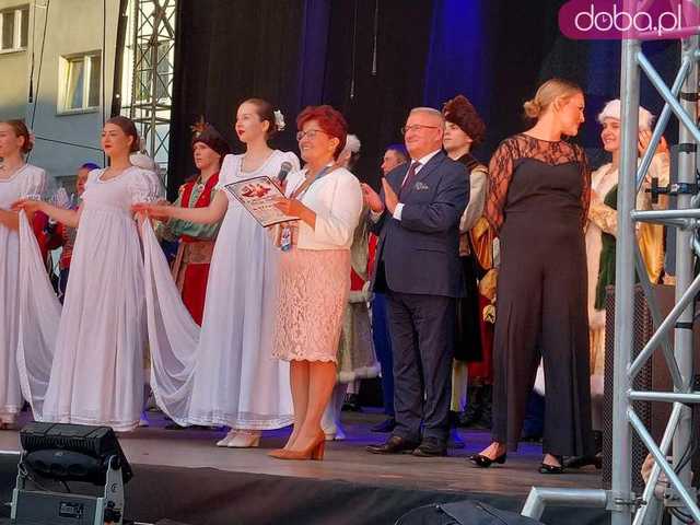 [FOTO] Zespoły folklorystyczne z całego świata zaprezentowały się w Strzegomiu 