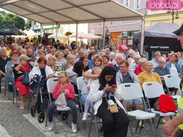 [FOTO] Zespoły folklorystyczne z całego świata zaprezentowały się w Strzegomiu 