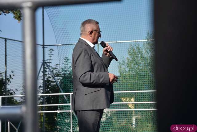 [DUŻO ZDJĘĆ] Dzień Kultury i Sportu w Rusku. Otwarto nowe boisko sportowe, wystąpił zespół z Ukrainy
