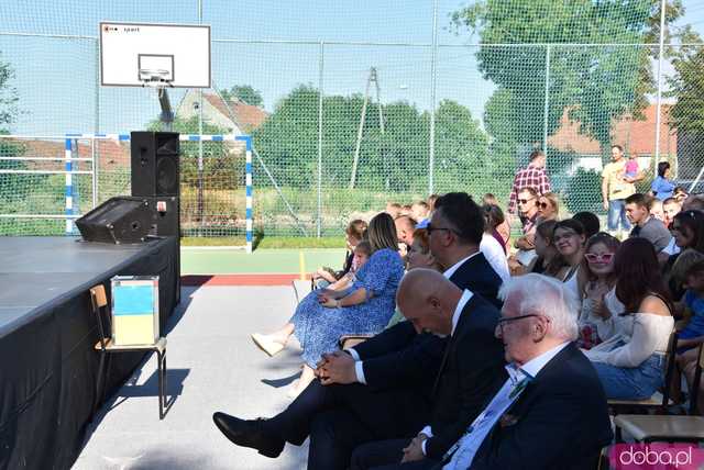 [DUŻO ZDJĘĆ] Dzień Kultury i Sportu w Rusku. Otwarto nowe boisko sportowe, wystąpił zespół z Ukrainy