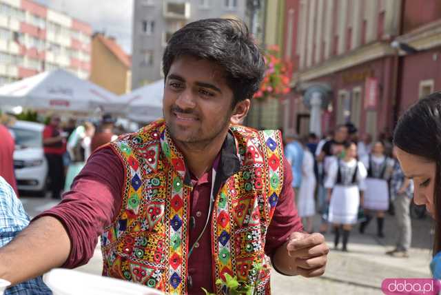 [FOTO] Rynek Świata podczas Festiwalu Folkloru w Strzegomiu