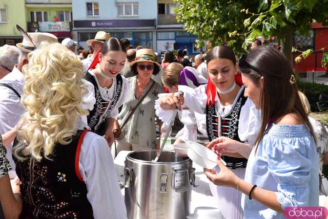 [FOTO] Rynek Świata podczas Festiwalu Folkloru w Strzegomiu
