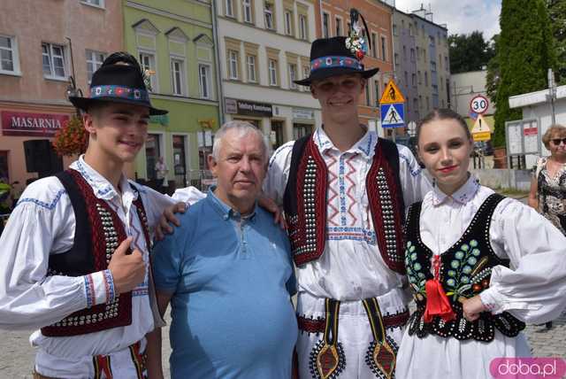 [FOTO] Rynek Świata podczas Festiwalu Folkloru w Strzegomiu