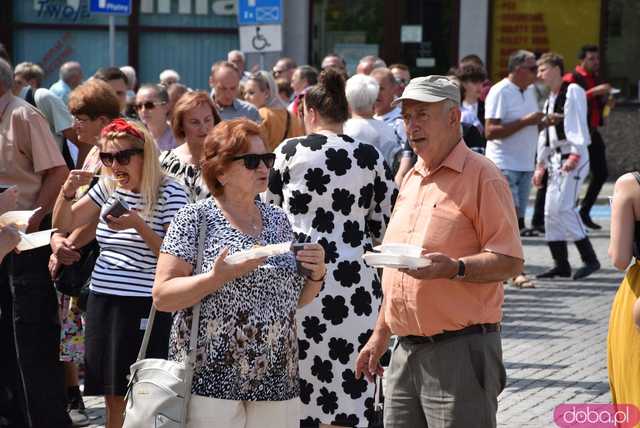 [FOTO] Rynek Świata podczas Festiwalu Folkloru w Strzegomiu