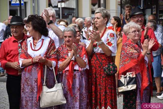 [FOTO] Rynek Świata podczas Festiwalu Folkloru w Strzegomiu
