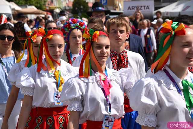 [FOTO] Rynek Świata podczas Festiwalu Folkloru w Strzegomiu