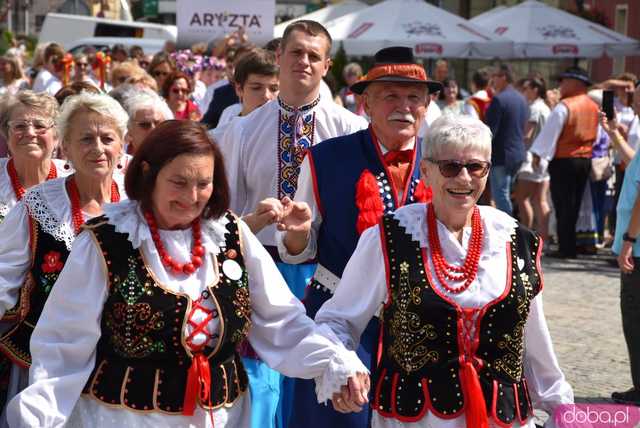 [FOTO] Rynek Świata podczas Festiwalu Folkloru w Strzegomiu
