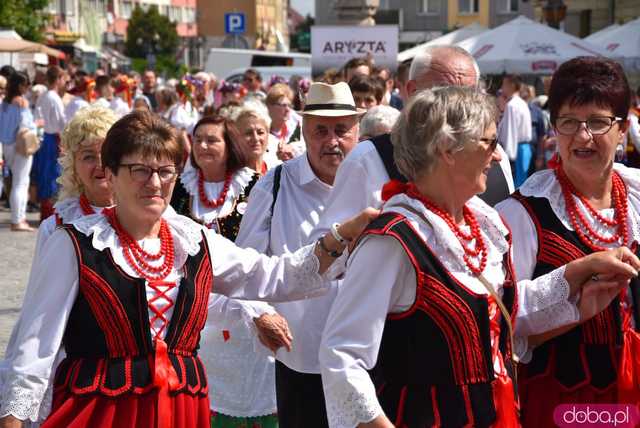 [FOTO] Rynek Świata podczas Festiwalu Folkloru w Strzegomiu