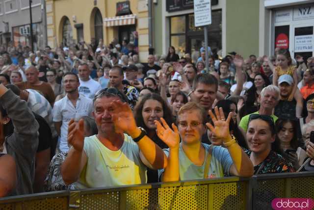 [WIDEO, FOTO] Koncert zespołu Feel na zakończenie tegorocznego Festiwalu Folkloru