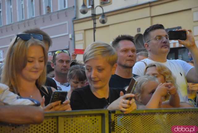 [WIDEO, FOTO] Koncert zespołu Feel na zakończenie tegorocznego Festiwalu Folkloru