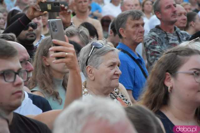 [WIDEO, FOTO] Koncert zespołu Feel na zakończenie tegorocznego Festiwalu Folkloru