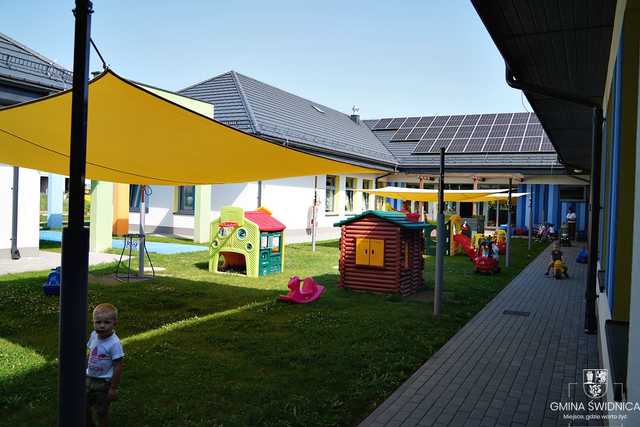 Specjalne żagle chronią przed słońcem i umilają zabawę na świeżym powietrzu [FOTO]