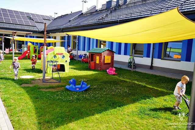 Specjalne żagle chronią przed słońcem i umilają zabawę na świeżym powietrzu [FOTO]