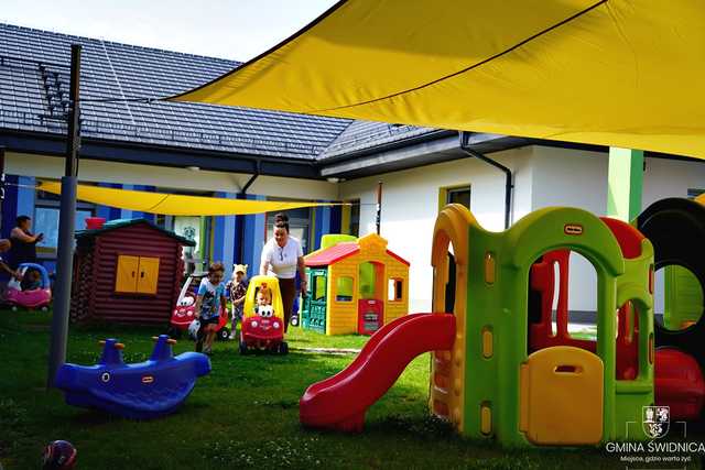Specjalne żagle chronią przed słońcem i umilają zabawę na świeżym powietrzu [FOTO]
