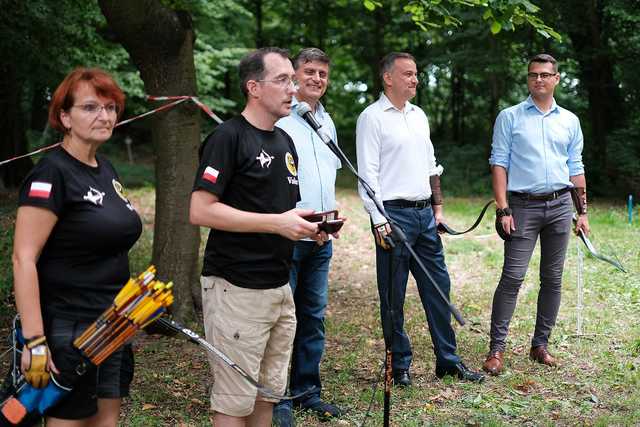 Pasjonaci łucznictwa rywalizowali podczas turnieju w Łażanach i Żarowie [FOTO]