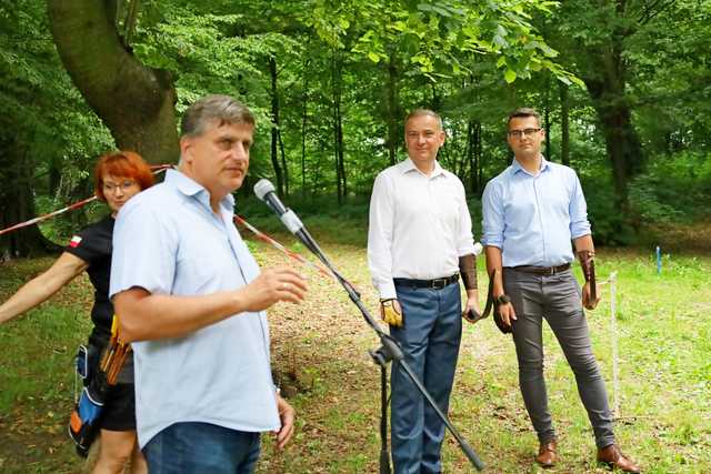 Pasjonaci łucznictwa rywalizowali podczas turnieju w Łażanach i Żarowie [FOTO]