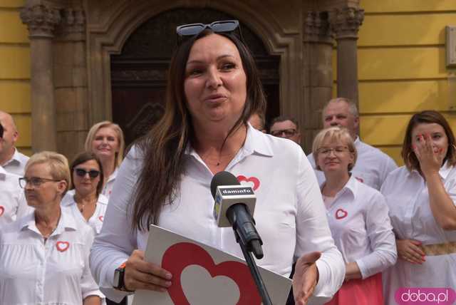 [WIDEO, FOTO] Koalicja Obywatelska przedstawiła kandydatów do Sejmu i Senatu podczas konferencji w Świebodzicach i Świdnicy