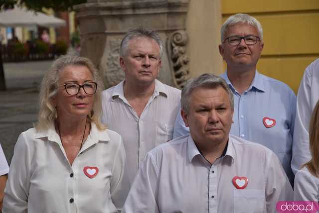 [WIDEO, FOTO] Koalicja Obywatelska przedstawiła kandydatów do Sejmu i Senatu podczas konferencji w Świebodzicach i Świdnicy