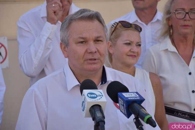 [WIDEO, FOTO] Koalicja Obywatelska przedstawiła kandydatów do Sejmu i Senatu podczas konferencji w Świebodzicach i Świdnicy