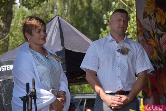 [FOTO] Mieszkańcy gminy Dobromierz podziękowali za plony. Trwają dożynki gminne w Borowie