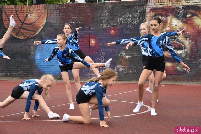 [FOTO] Zacięta rywalizacja i świetna zabawa podczas Domino Streetball Cup 