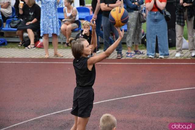 [FOTO] Zacięta rywalizacja i świetna zabawa podczas Domino Streetball Cup 