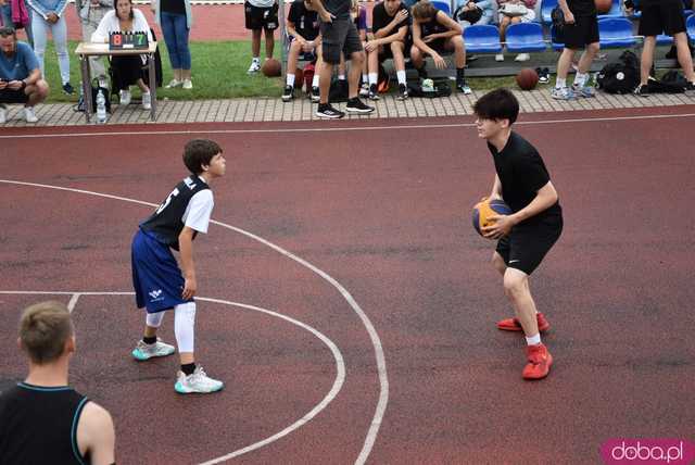 [FOTO] Zacięta rywalizacja i świetna zabawa podczas Domino Streetball Cup 