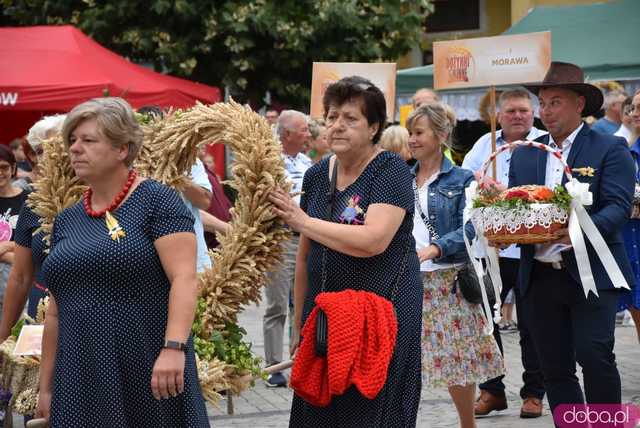 [WIDEO, FOTO] Mieszkańcy gminy Strzegom podziękowali za plony podczas gminnych dożynek