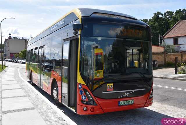 [FOTO] Otwarto stację ładowania autobusów elektrycznych w Świdnicy