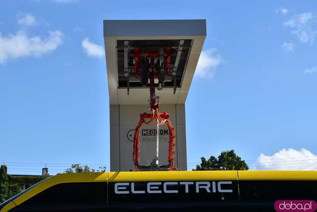 [FOTO] Otwarto stację ładowania autobusów elektrycznych w Świdnicy