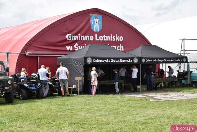 [WIDEO, FOTO] Moc atrakcji na Pikniku Lotniczym w Świebodzicach